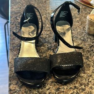 Girls dress shoes - black sparkle